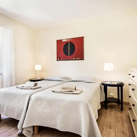 Family Albufeira Ocean By Interhome *